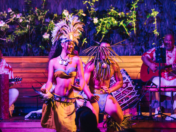 Pa'ina Waikiki - Luau at the Waikiki Beach Marriott