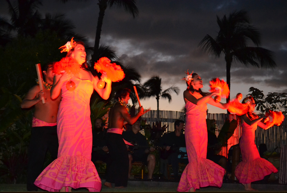 The Luau Mood Guide: Choose the Hawaii Luau That Fits Your Night